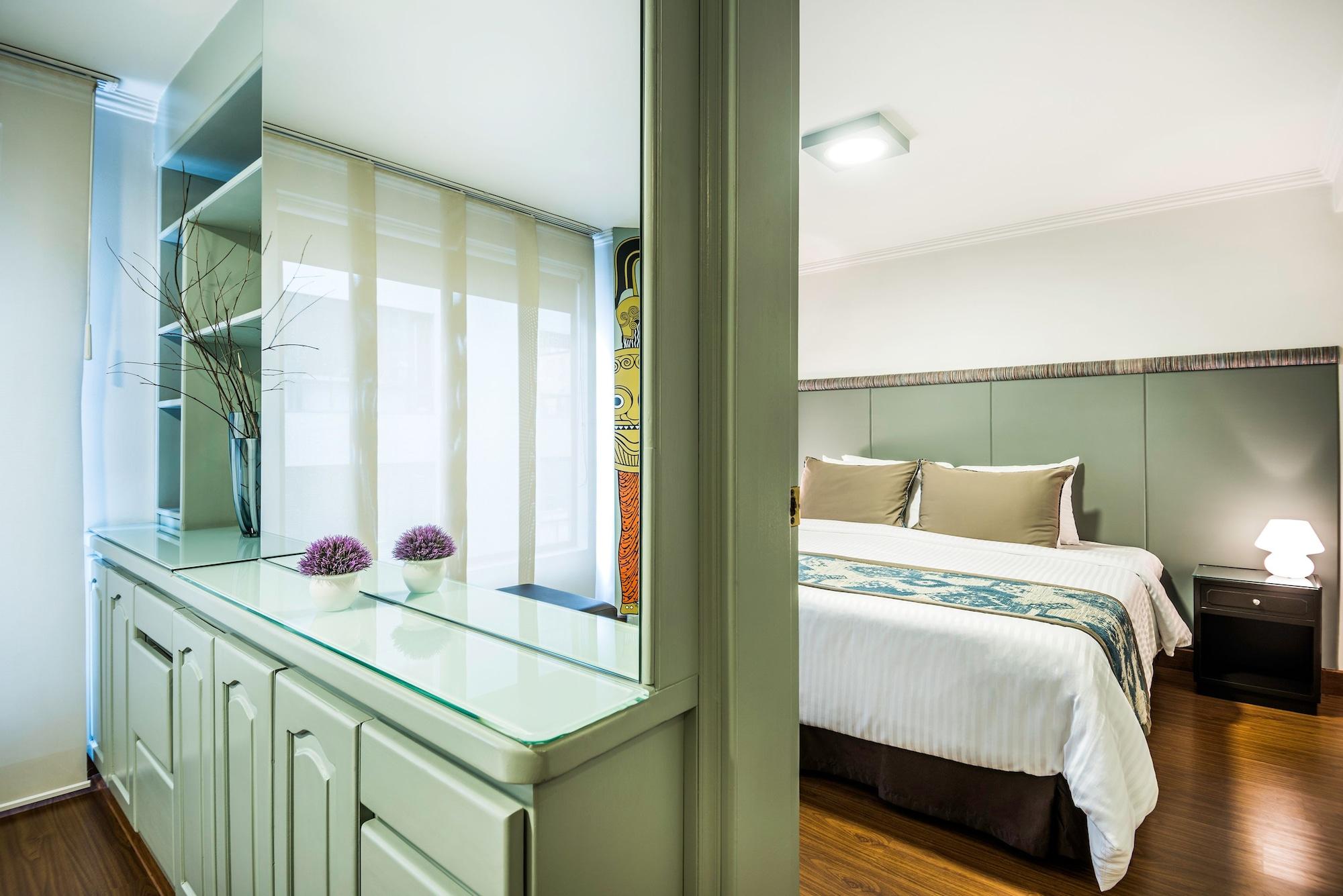 Lloyds Apartasuites Parque 93 Appart hôtel